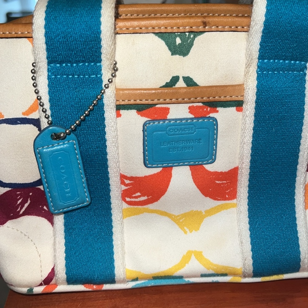Coach Purse - Picture 12 of 12